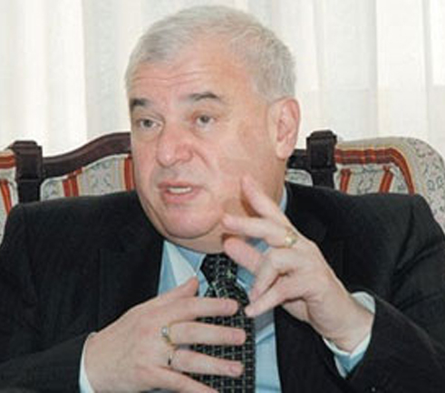 Преминуо Мирослав Микеш