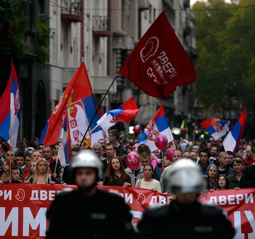 Двери покрећу протесте против Владе Србије крајем марта