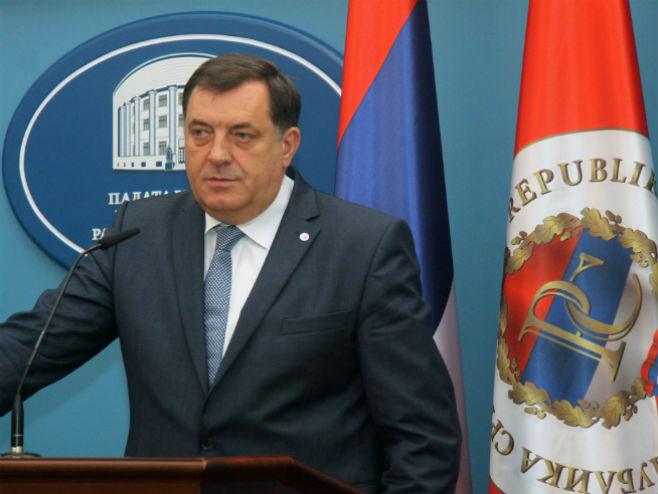 Додик отпутовао у Русију