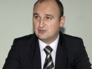 Павић тражи 3, Џобић даје 2 министарска мјеста ДНС-у