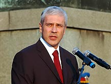 Тадић због Комшића одгодио сједницу Игманске иницијативе