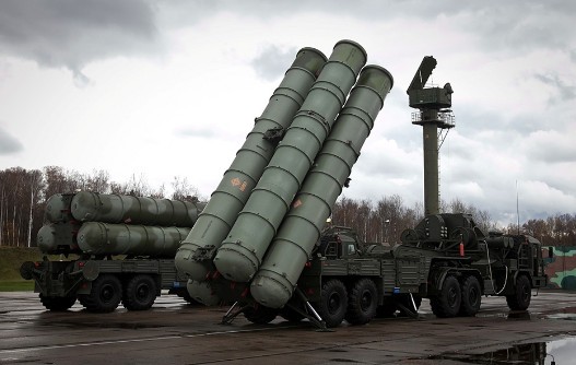 VOJSKA SAD U ŠOKU: Obama ustuknuo jer su mu Rusi oborili F-22 i 4 rakete Tomahavk