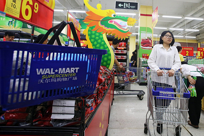 Амерички Wal-Mart продавао Кинезима пилиће пржене у уљу које није мењано и по месец дана