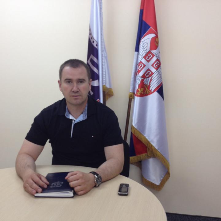 ПОВОДОМ НАПАДА НА ПРИПАДНИКА ЖАНДАРМЕРИЈЕ СРЕЋКА НЕСТОРОВИЋА ПРЕДСЕДНИК НЕЗАВИСНОГ СИНДИКАТА ПОЛИЦИЈЕ ВЕЛИМИР ЛУКИЋ НАЈОШТРИЈЕ ЈЕ ОСУДИО НАПАД НА КОЛЕГУ