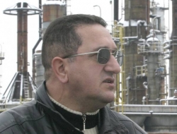 Ради се пуном паром