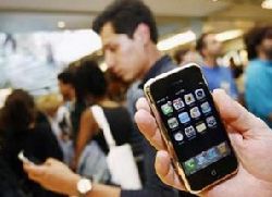 Коначно - iPhone у продаји!