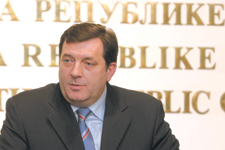 Додик и Човић дијеле Тузлу