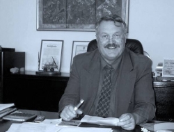 Лајчак полупао лончиће