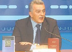 Затражићу упис у књигу држављана Србије