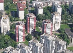 Како млади могу до стана