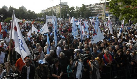Počeo miting opozicije u Kruševcu