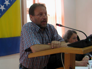 Цвјетиновић поднио оставку