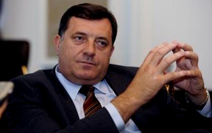 Додик подржава Тадићеву посјету Вуковару