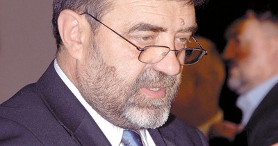 Прстојевић напустио СРС