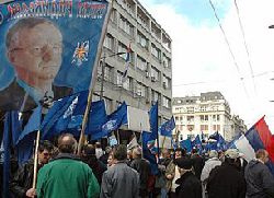 Предизборна кампања радикалима за „џ“?
