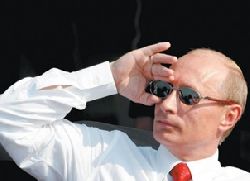 Путин откачио странце