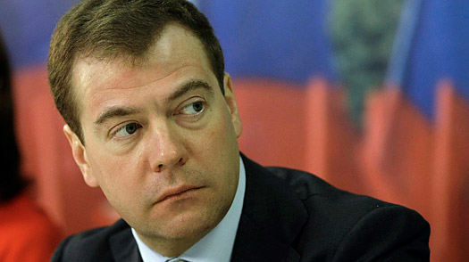Медведев: Ромни, престани сa холивудским стереотипима