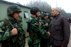 Тадић: Извоз оружја у Ирак
