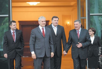 Тадић подржао Додика и РС!