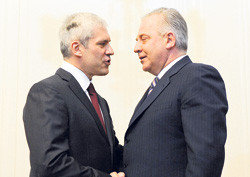 Srpsko–hrvatski odnosi na nizbrdici