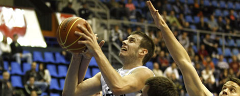 Partizan srušio Efes za treću pobedu u Evroligi!